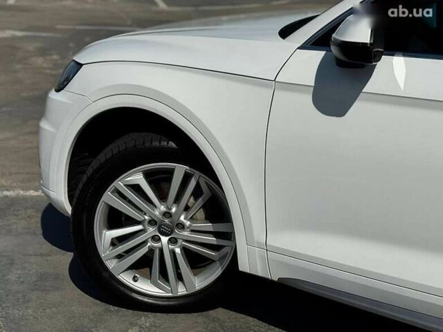 Ауди Ку 5, объемом двигателя 2 л и пробегом 67 тыс. км за 25990 $, фото 11 на Automoto.ua