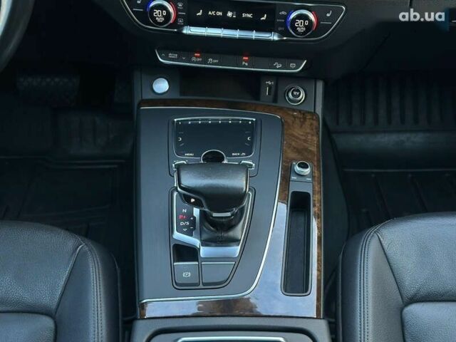 Ауді Ку 5, об'ємом двигуна 2 л та пробігом 134 тис. км за 24799 $, фото 29 на Automoto.ua