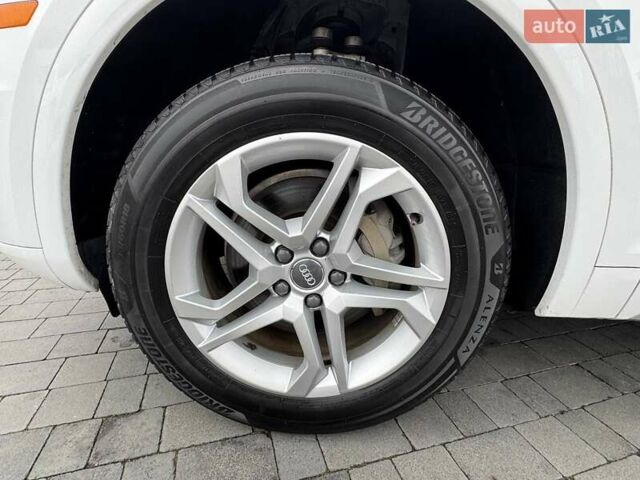 Ауди Ку 5, объемом двигателя 2 л и пробегом 146 тыс. км за 25400 $, фото 5 на Automoto.ua