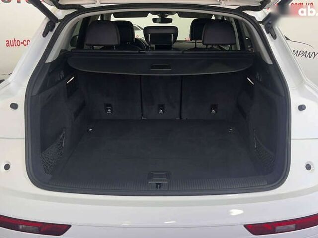 Ауді Ку 5, об'ємом двигуна 2 л та пробігом 46 тис. км за 25950 $, фото 4 на Automoto.ua