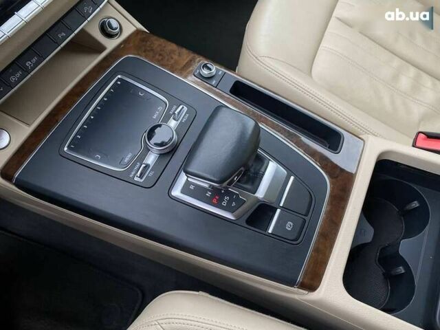 Ауді Ку 5, об'ємом двигуна 2 л та пробігом 120 тис. км за 22300 $, фото 19 на Automoto.ua