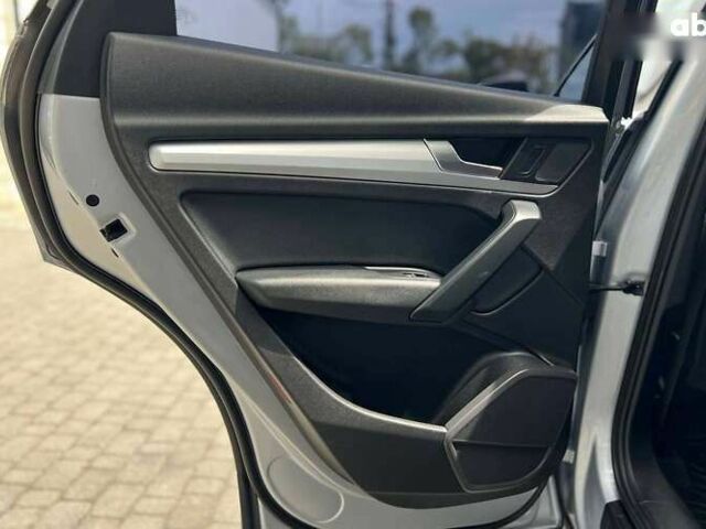 Ауди Ку 5, объемом двигателя 2 л и пробегом 191 тыс. км за 29000 $, фото 25 на Automoto.ua