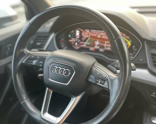 Ауди Ку 5, объемом двигателя 2 л и пробегом 129 тыс. км за 30850 $, фото 26 на Automoto.ua