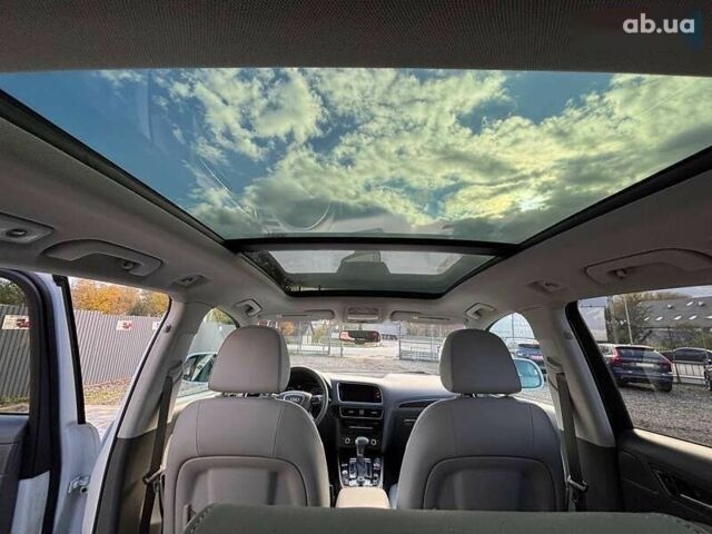 Ауді Ку 5, об'ємом двигуна 2 л та пробігом 206 тис. км за 15950 $, фото 25 на Automoto.ua