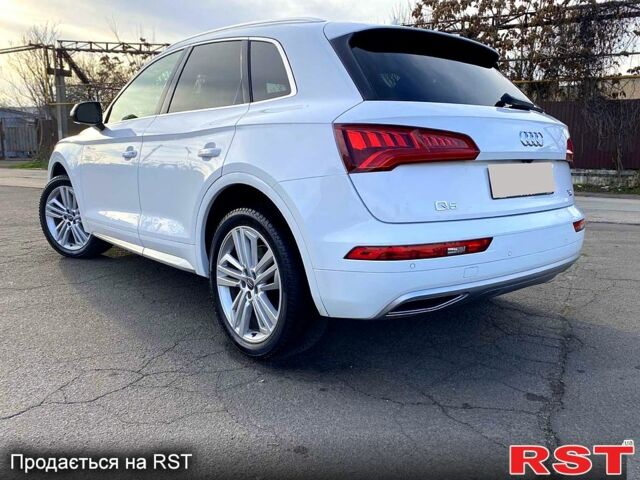 Ауди Ку 5, объемом двигателя 2 л и пробегом 173 тыс. км за 24900 $, фото 4 на Automoto.ua