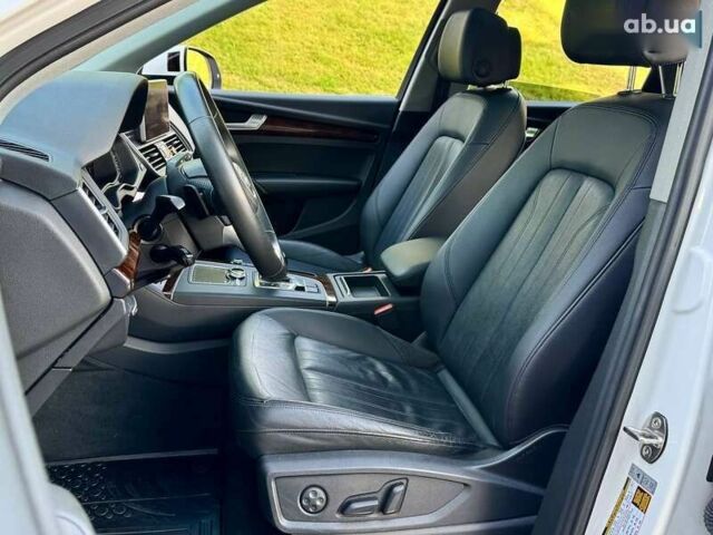 Ауди Ку 5, объемом двигателя 2 л и пробегом 67 тыс. км за 25990 $, фото 20 на Automoto.ua