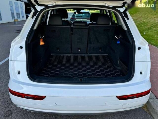 Ауди Ку 5, объемом двигателя 2 л и пробегом 67 тыс. км за 25990 $, фото 18 на Automoto.ua