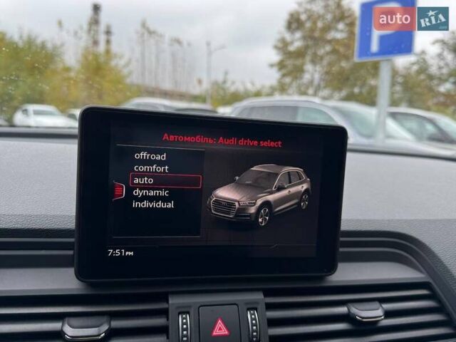 Ауди Ку 5, объемом двигателя 2 л и пробегом 146 тыс. км за 25400 $, фото 22 на Automoto.ua