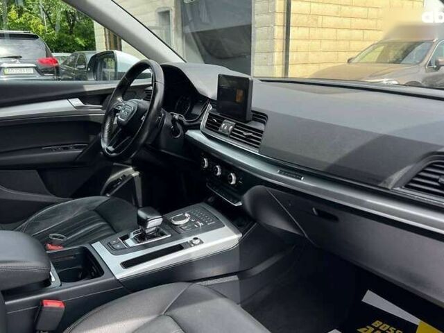 Ауди Ку 5, объемом двигателя 2 л и пробегом 191 тыс. км за 29000 $, фото 22 на Automoto.ua