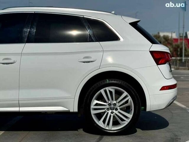 Ауди Ку 5, объемом двигателя 2 л и пробегом 67 тыс. км за 25990 $, фото 17 на Automoto.ua