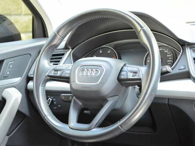 Ауді Ку 5, об'ємом двигуна 2 л та пробігом 80 тис. км за 29500 $, фото 26 на Automoto.ua