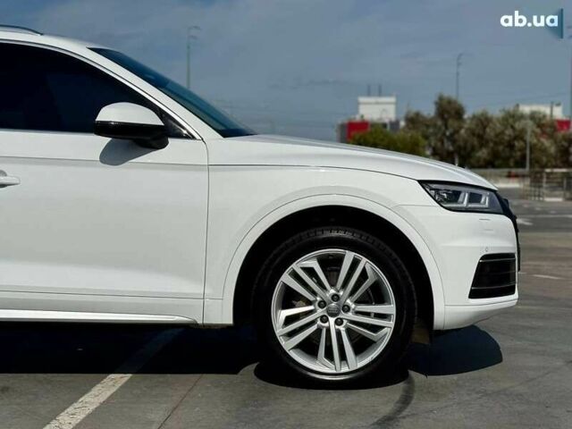 Ауди Ку 5, объемом двигателя 2 л и пробегом 67 тыс. км за 25990 $, фото 8 на Automoto.ua