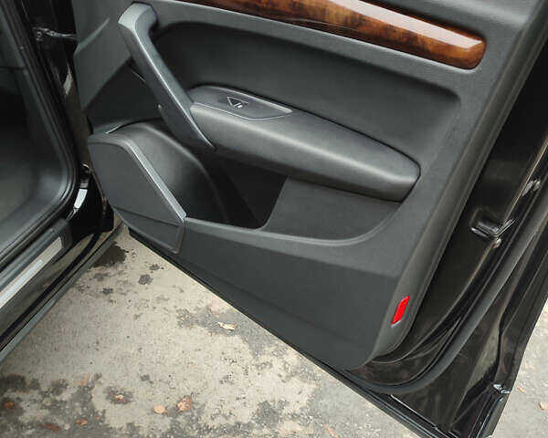 Ауди Ку 5, объемом двигателя 1.98 л и пробегом 140 тыс. км за 27500 $, фото 5 на Automoto.ua