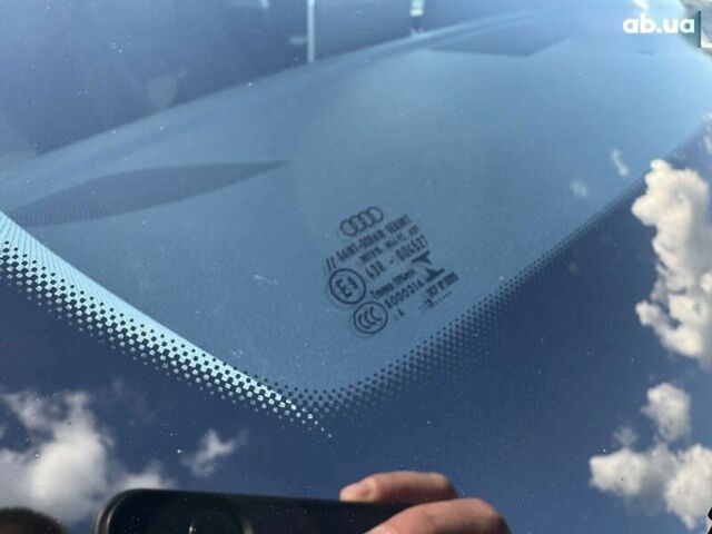 Ауді Ку 5, об'ємом двигуна 2 л та пробігом 133 тис. км за 30990 $, фото 10 на Automoto.ua
