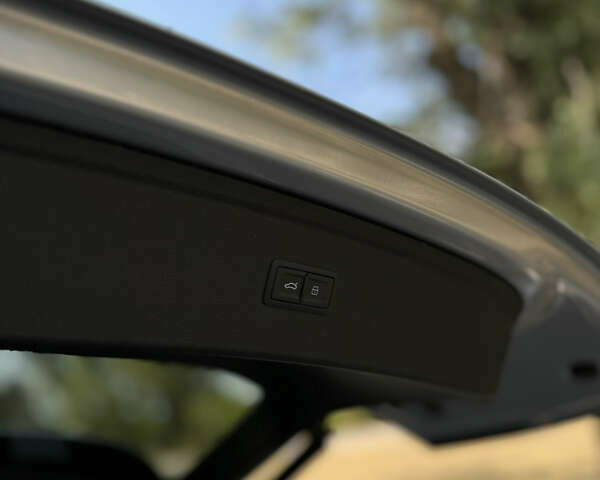 Ауди Ку 5, объемом двигателя 1.98 л и пробегом 82 тыс. км за 27700 $, фото 11 на Automoto.ua