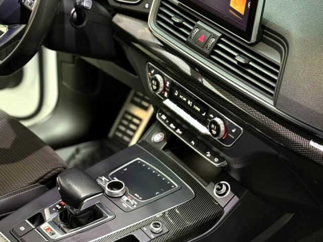 Ауді Ку 5, об'ємом двигуна 3 л та пробігом 203 тис. км за 35000 $, фото 4 на Automoto.ua