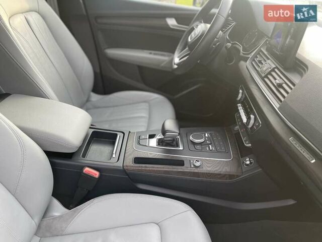 Ауди Ку 5, объемом двигателя 1.98 л и пробегом 41 тыс. км за 29700 $, фото 24 на Automoto.ua