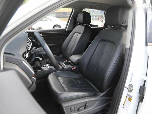 Ауди Ку 5, объемом двигателя 2 л и пробегом 94 тыс. км за 24000 $, фото 6 на Automoto.ua