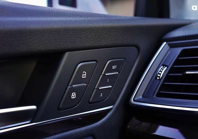 Ауди Ку 5, объемом двигателя 2 л и пробегом 48 тыс. км за 25900 $, фото 23 на Automoto.ua