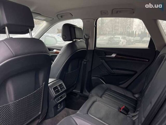 Ауди Ку 5, объемом двигателя 2 л и пробегом 133 тыс. км за 17000 $, фото 7 на Automoto.ua