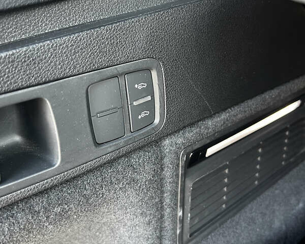 Ауді Ку 5, об'ємом двигуна 1.97 л та пробігом 68 тис. км за 36900 $, фото 21 на Automoto.ua