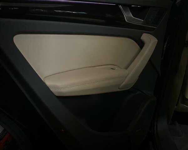 Ауди Ку 5, объемом двигателя 1.98 л и пробегом 45 тыс. км за 27900 $, фото 20 на Automoto.ua