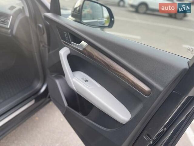 Ауди Ку 5, объемом двигателя 1.98 л и пробегом 41 тыс. км за 29700 $, фото 25 на Automoto.ua