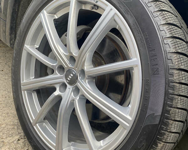 Ауди Ку 5, объемом двигателя 1.98 л и пробегом 45 тыс. км за 27900 $, фото 36 на Automoto.ua