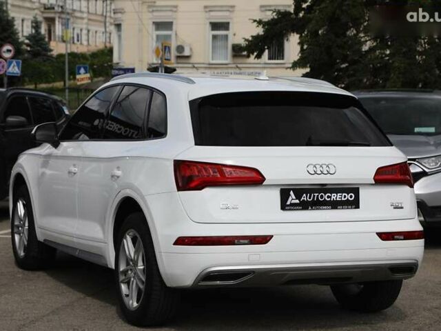 Ауди Ку 5, объемом двигателя 2 л и пробегом 94 тыс. км за 24000 $, фото 3 на Automoto.ua