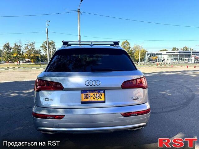 Ауди Ку 5, объемом двигателя 2 л и пробегом 77 тыс. км за 26500 $, фото 4 на Automoto.ua