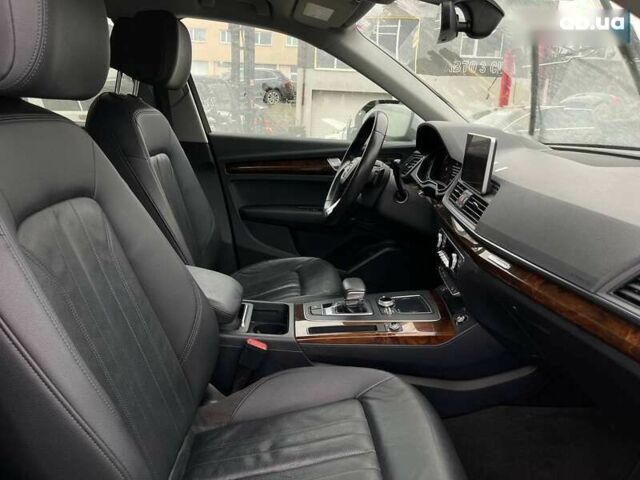 Ауди Ку 5, объемом двигателя 2 л и пробегом 133 тыс. км за 17000 $, фото 9 на Automoto.ua