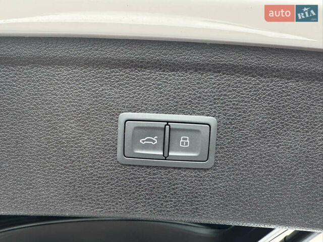 Ауди Ку 5, объемом двигателя 1.98 л и пробегом 86 тыс. км за 25900 $, фото 15 на Automoto.ua