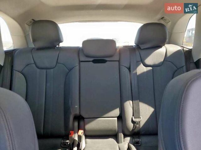 Ауди Ку 5, объемом двигателя 1.98 л и пробегом 113 тыс. км за 6400 $, фото 9 на Automoto.ua