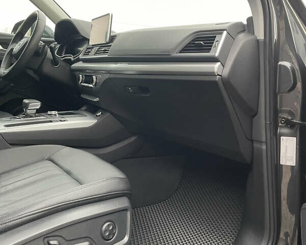 Ауди Ку 5, объемом двигателя 1.97 л и пробегом 134 тыс. км за 38500 $, фото 43 на Automoto.ua
