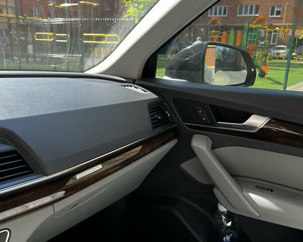 Ауди Ку 5, объемом двигателя 1.98 л и пробегом 105 тыс. км за 25000 $, фото 17 на Automoto.ua