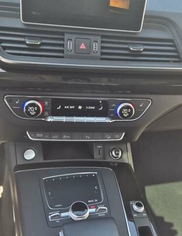 Ауди Ку 5, объемом двигателя 1.98 л и пробегом 28 тыс. км за 35900 $, фото 31 на Automoto.ua