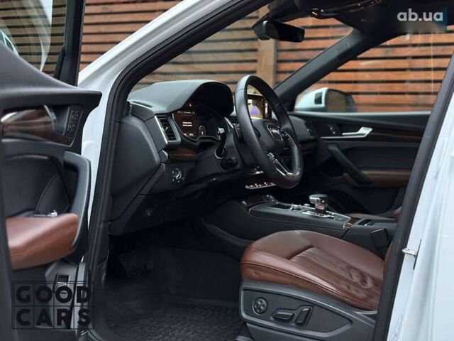 Ауди Ку 5, объемом двигателя 2 л и пробегом 67 тыс. км за 30000 $, фото 15 на Automoto.ua