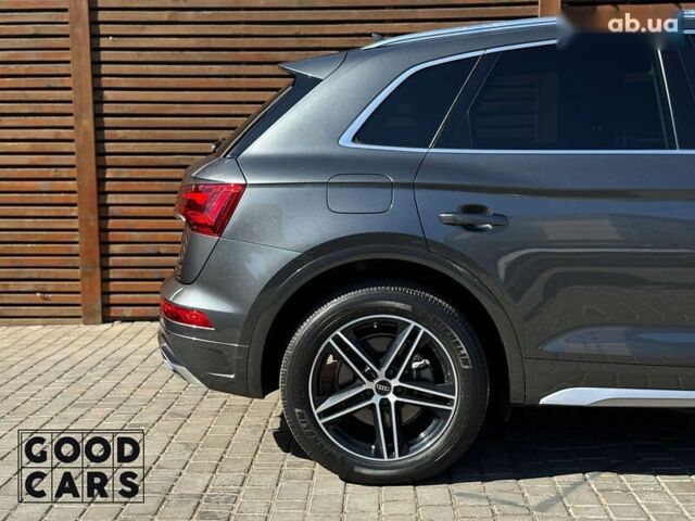 Ауди Ку 5, объемом двигателя 0 л и пробегом 29 тыс. км за 53000 $, фото 12 на Automoto.ua