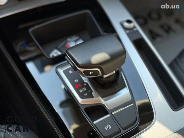 Ауди Ку 5, объемом двигателя 0 л и пробегом 29 тыс. км за 53000 $, фото 27 на Automoto.ua