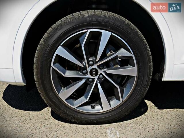 Ауди Ку 5, объемом двигателя 1.98 л и пробегом 106 тыс. км за 34900 $, фото 7 на Automoto.ua
