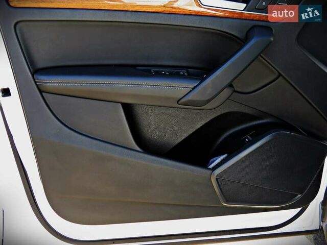 Ауди Ку 5, объемом двигателя 1.98 л и пробегом 106 тыс. км за 34900 $, фото 10 на Automoto.ua