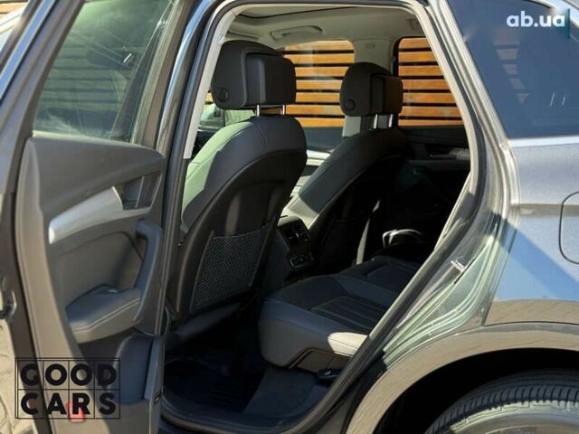 Ауди Ку 5, объемом двигателя 0 л и пробегом 29 тыс. км за 53000 $, фото 29 на Automoto.ua