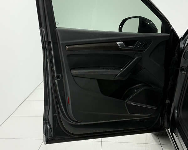 Ауди Ку 5, объемом двигателя 1.98 л и пробегом 91 тыс. км за 35500 $, фото 16 на Automoto.ua