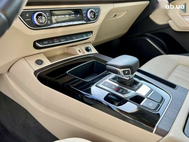 Ауди Ку 5, объемом двигателя 0 л и пробегом 140 тыс. км за 30900 $, фото 19 на Automoto.ua