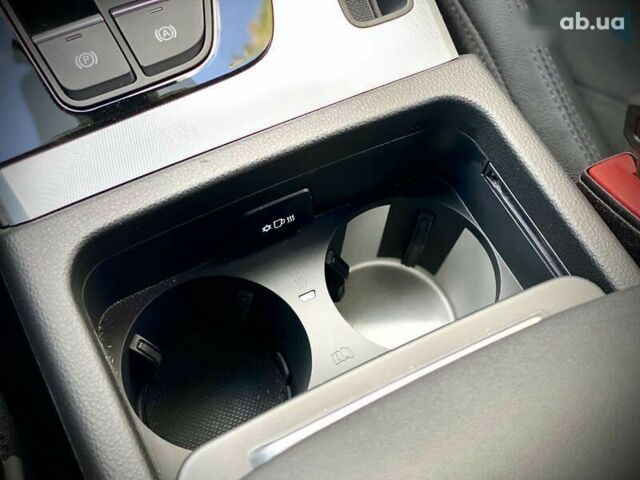 Ауди Ку 5, объемом двигателя 0 л и пробегом 26 тыс. км за 52500 $, фото 29 на Automoto.ua