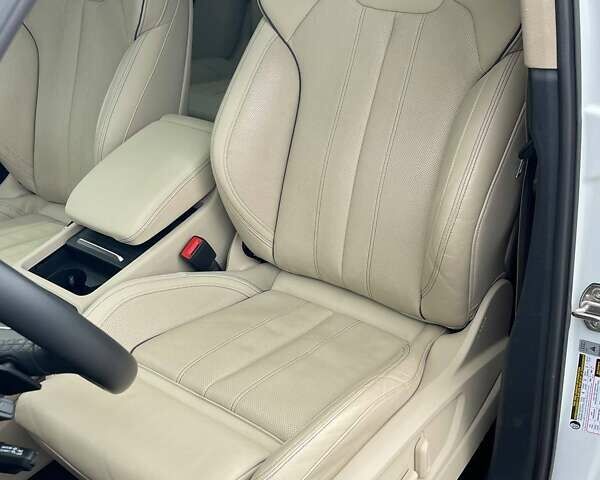 Ауді Ку 5, об'ємом двигуна 1.98 л та пробігом 36 тис. км за 47500 $, фото 14 на Automoto.ua