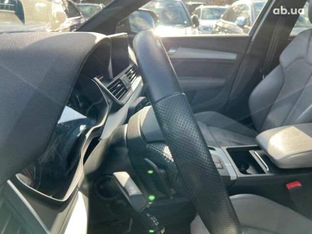 Ауди Ку 5, объемом двигателя 2 л и пробегом 20 тыс. км за 56079 $, фото 17 на Automoto.ua