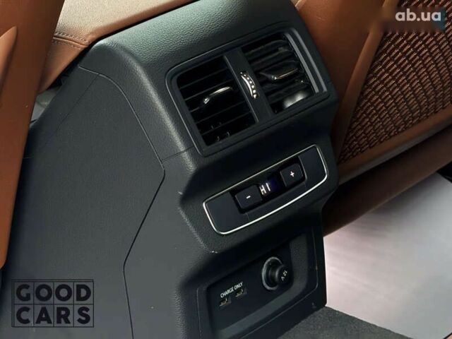 Ауди Ку 5, объемом двигателя 2 л и пробегом 49 тыс. км за 33000 $, фото 23 на Automoto.ua