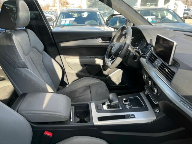 Ауди Ку 5, объемом двигателя 2 л и пробегом 20 тыс. км за 56079 $, фото 12 на Automoto.ua