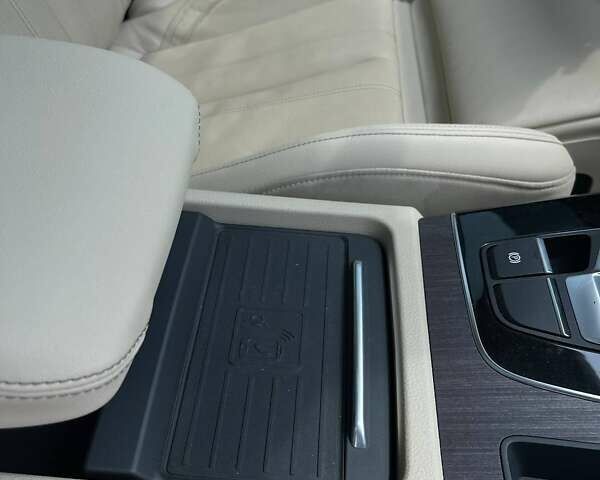 Ауді Ку 5, об'ємом двигуна 1.98 л та пробігом 36 тис. км за 47500 $, фото 6 на Automoto.ua